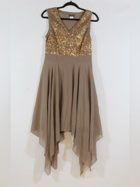 VENUS Gold Sequin Sleeveless V-Neck High-Low Dress w/ Taupe Trim NWOT